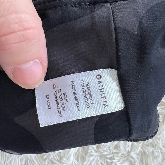 Athleta Elation Camo 7/8 Tight - size S - Picture 5 of 5